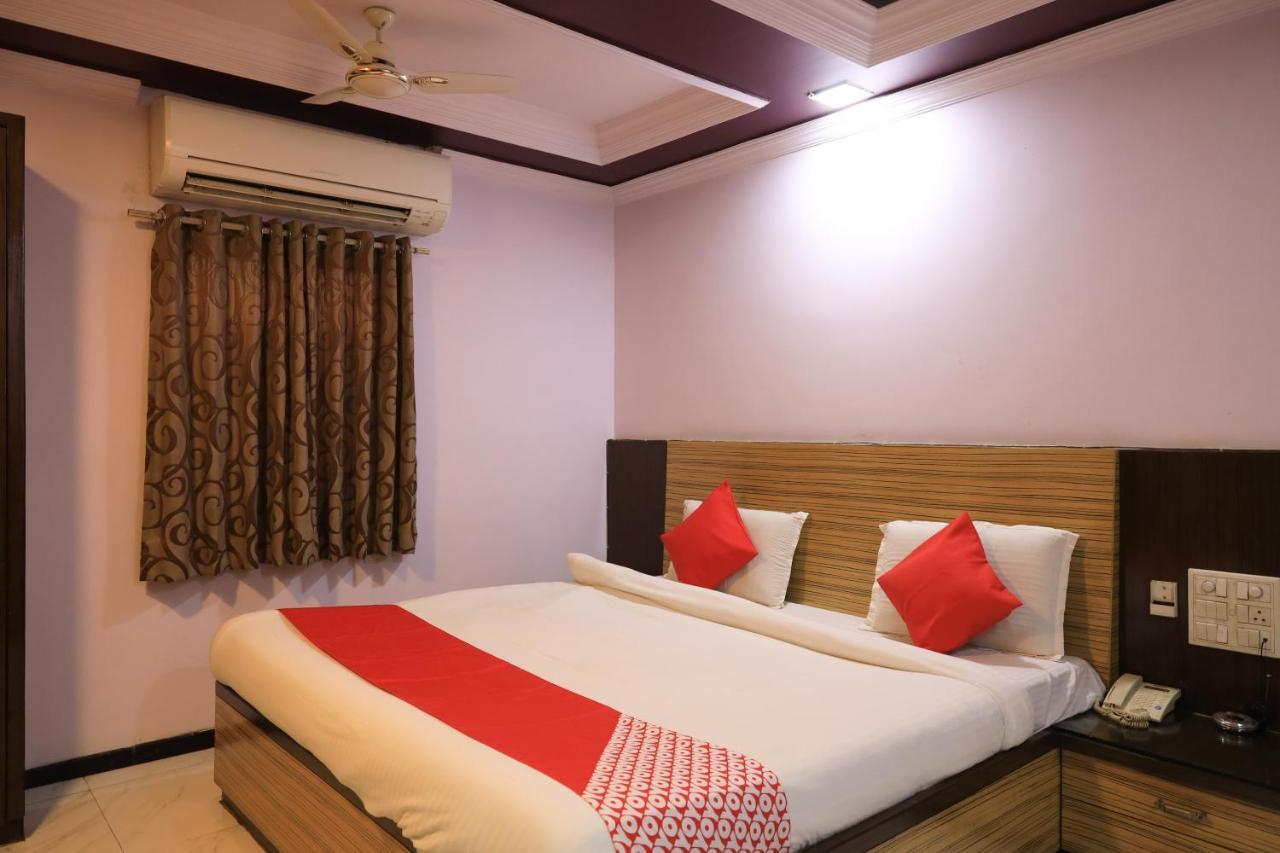 Oyo Flagship 77764 Hotel Rahul Ganeshpeth Colony ナーグプル エクステリア 写真