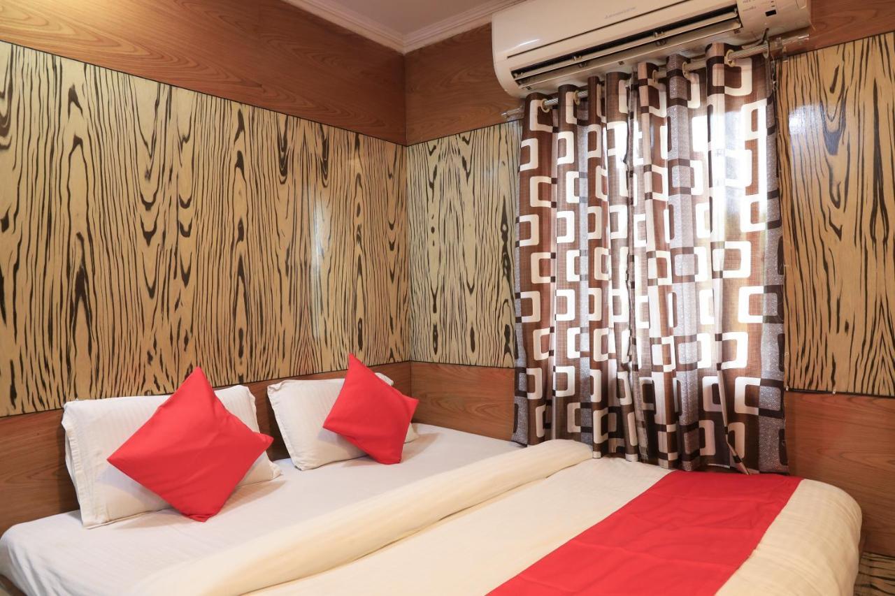 Oyo Flagship 77764 Hotel Rahul Ganeshpeth Colony ナーグプル エクステリア 写真